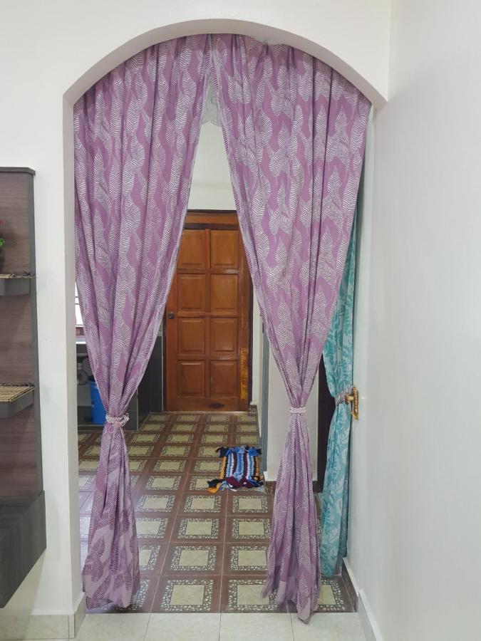 Homestay Che Wan Kuantan Bagian luar foto