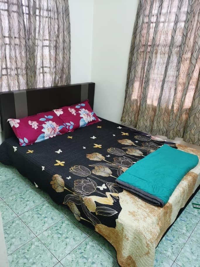 Homestay Che Wan Kuantan Bagian luar foto
